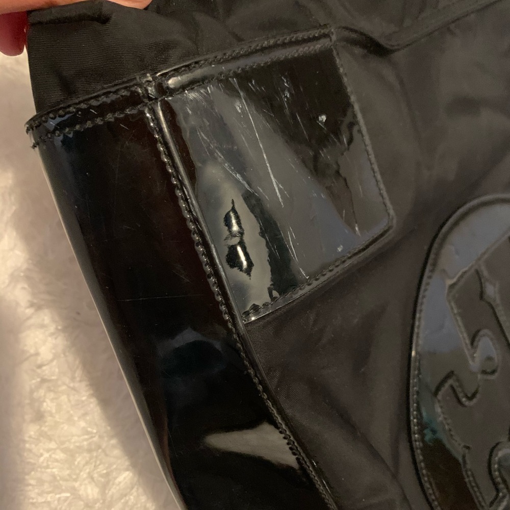 Tory Burch Tote - Picture 4 of 6